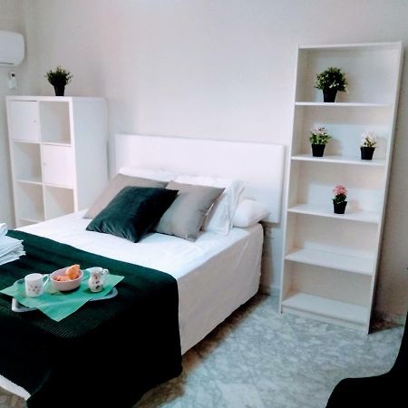 Wish Suite Central De Sevilla Exterior photo
