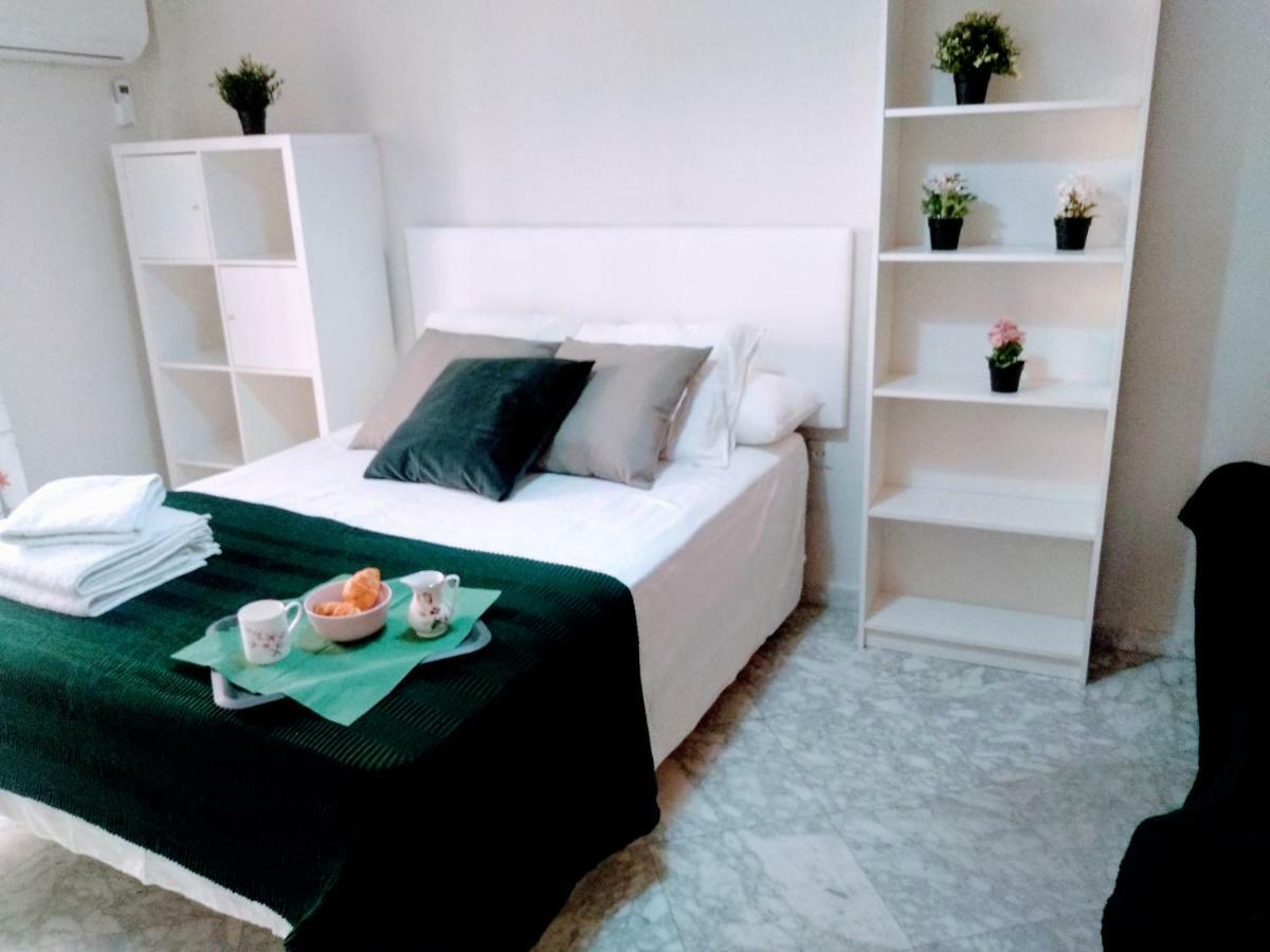 Wish Suite Central De Sevilla Exterior photo
